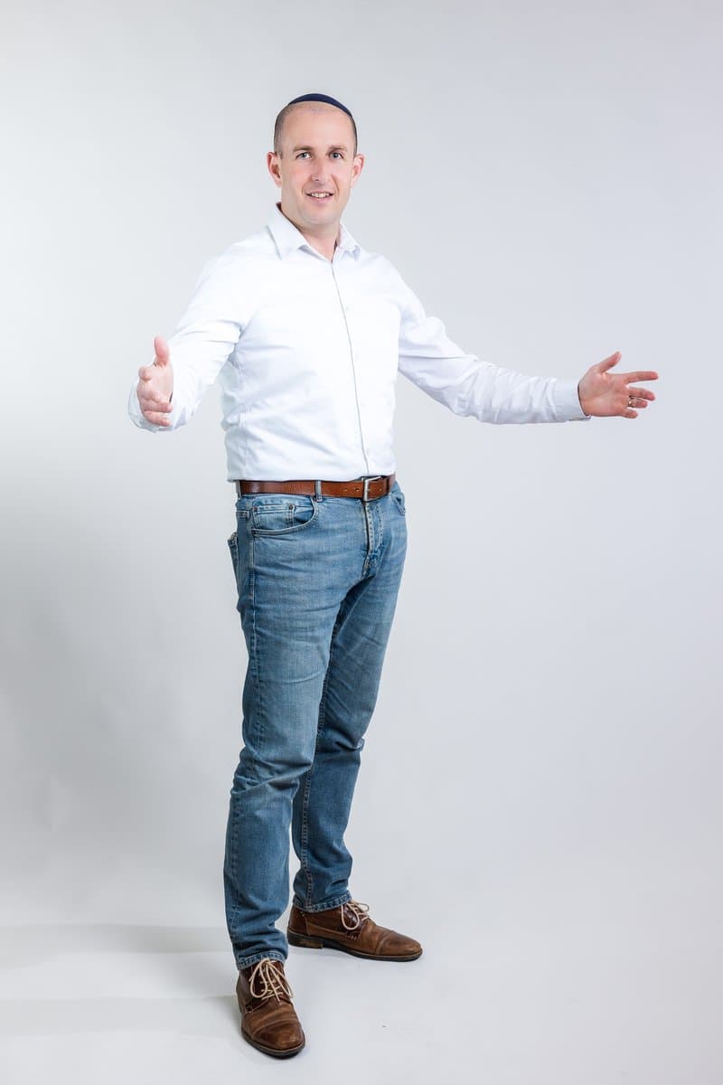 Tal Paperin, author of An Introduction to Sales in the 21st Century